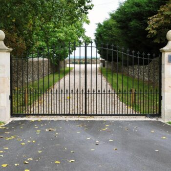 Guardians of the Homefront: Driveway Gates and the Personal Touch They Bring
